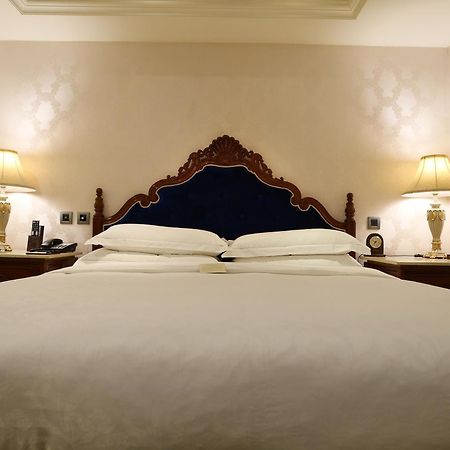 Royal Seasons Hotel Taipei ‧ Nanjing W. Экстерьер фото