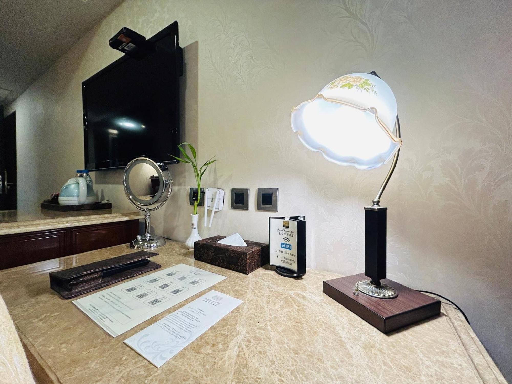 Royal Seasons Hotel Taipei ‧ Nanjing W. Экстерьер фото