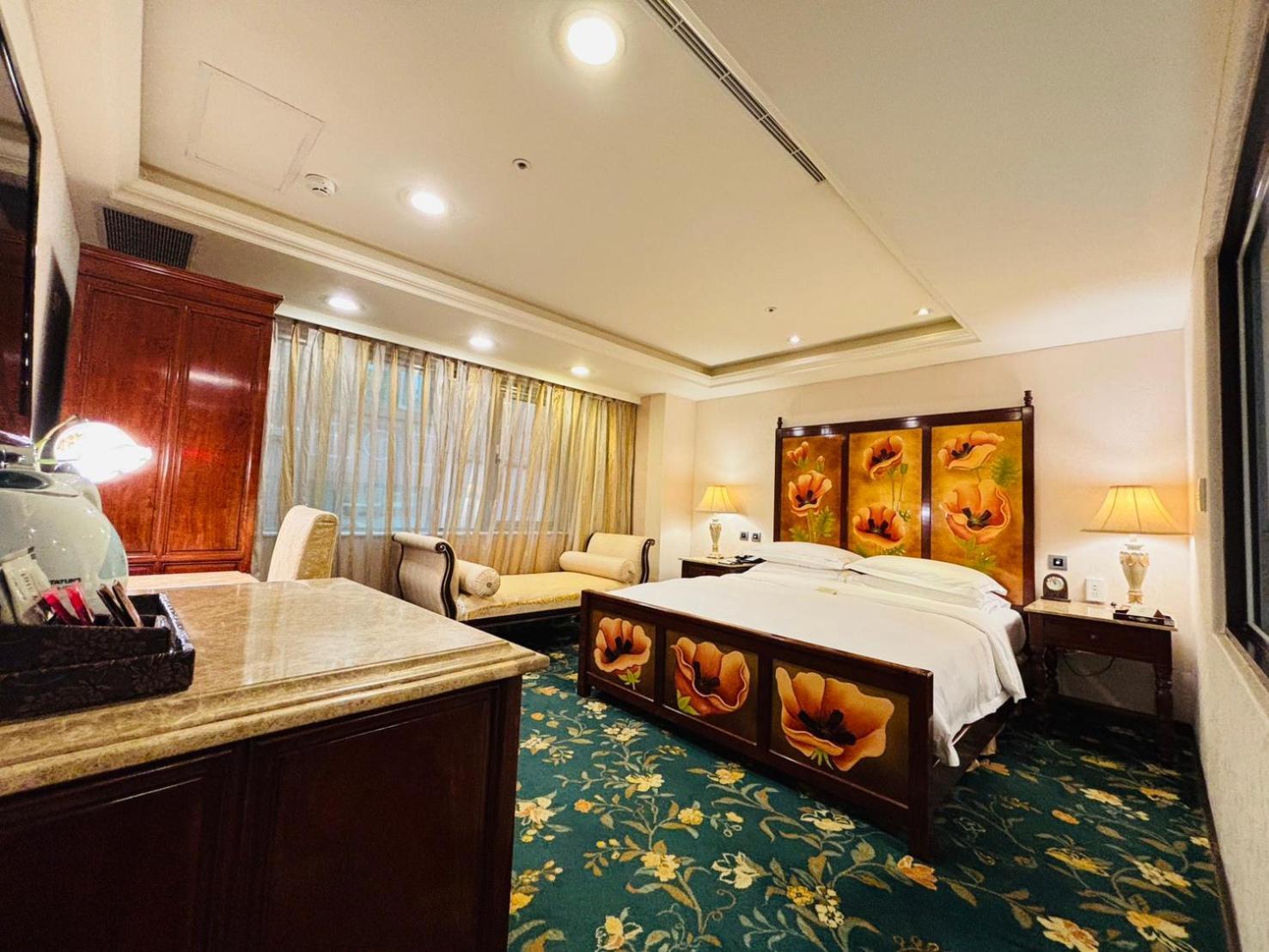 Royal Seasons Hotel Taipei ‧ Nanjing W. Экстерьер фото
